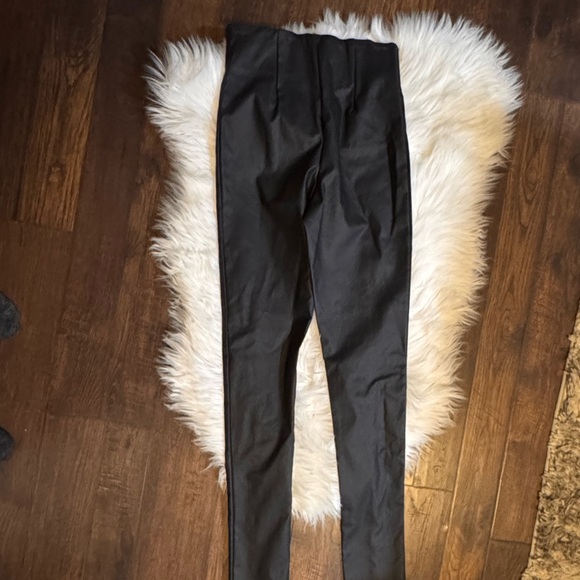 All Things Golden Second Skin Pants. Women’s. Size: XS - Picture 3 of 5